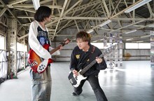 ねぐせ。「ずっと好きだから」コラボプロモーションビデオより。(c)ABCテレビ