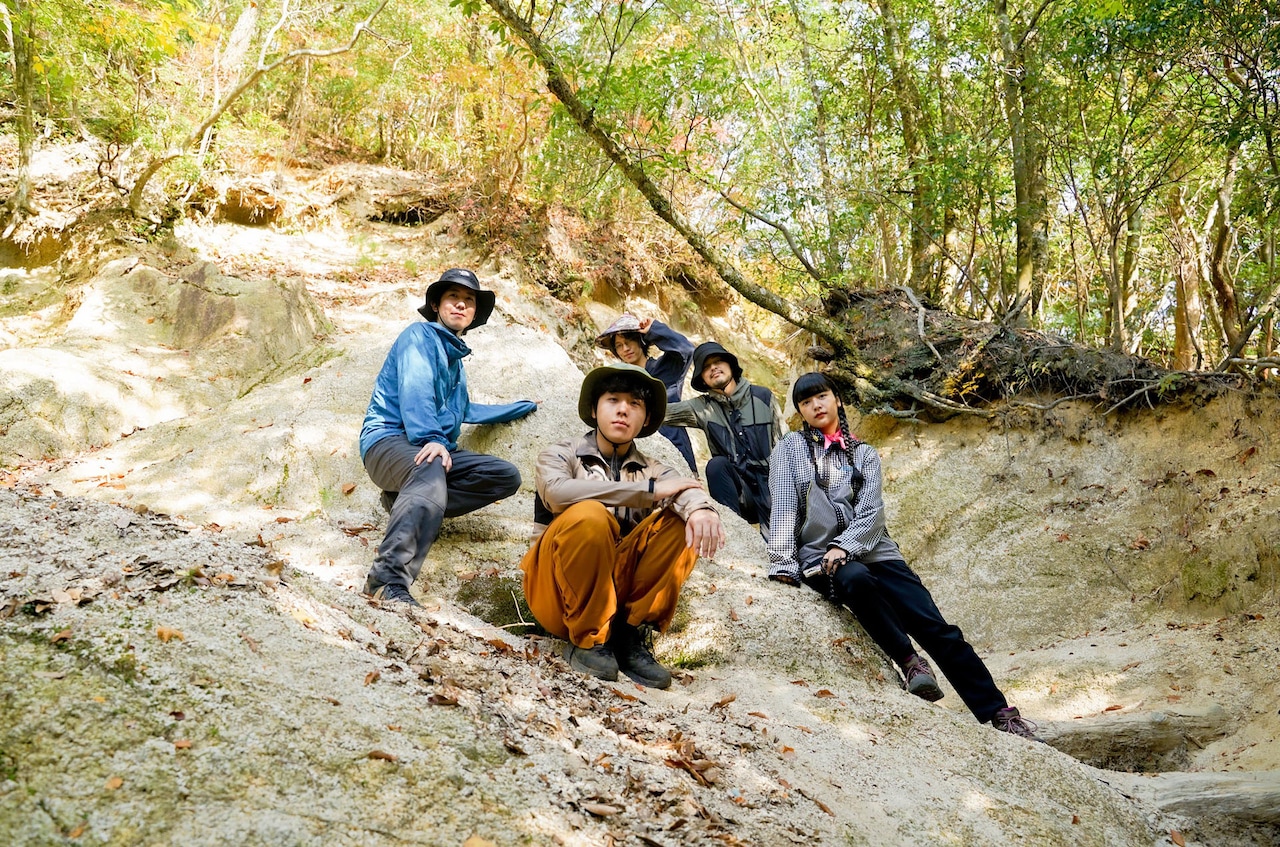 スーパー登山部がTENDREのために書き下ろしたミステリアスな新曲「樹海」