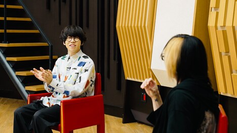 HISASHI（GLAY）と片岡健太（sumika）。