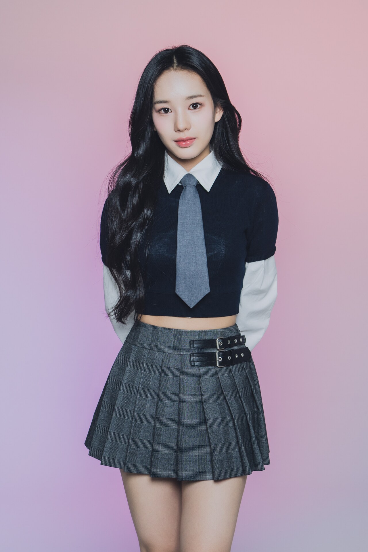 イズナ izna サノク サラン 1週目 izna sign サイン サノク トレカ 事前収録 一周目 1週目 セビ