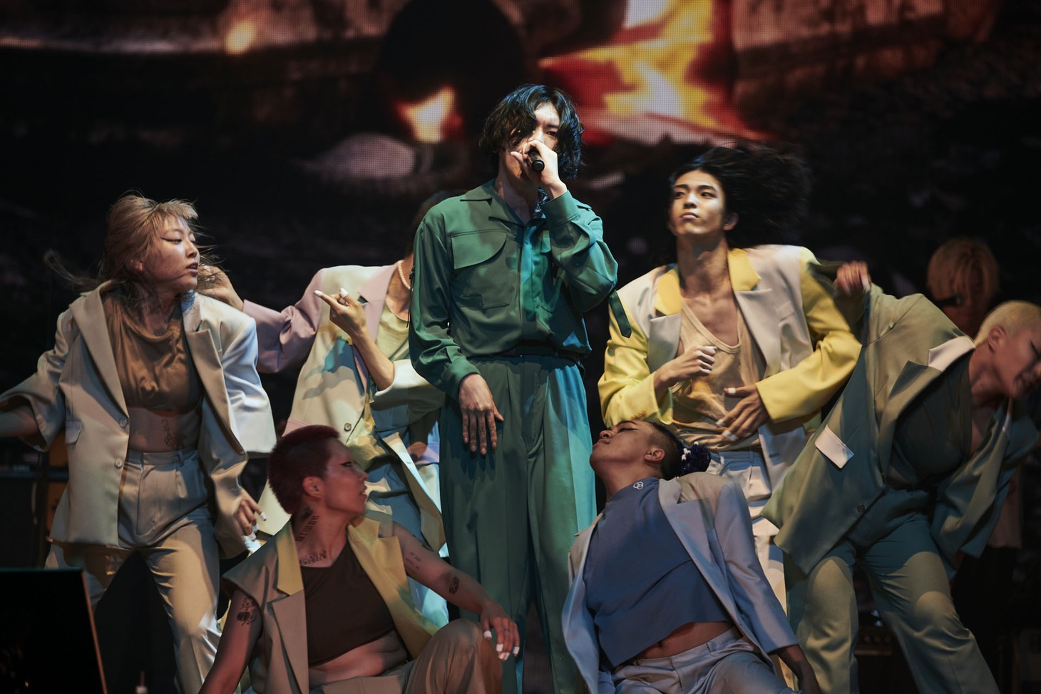 「米津玄師 2023 TOUR / 空想」より。
