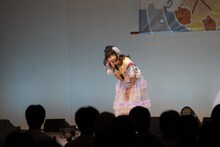 「女川町観光協会共催！寺嶋由芙生誕ライブ2024 ～ #女川ゆっふぃー祭り ～ 」の様子。