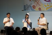 「女川町観光協会共催！寺嶋由芙生誕ライブ2024 ～ #女川ゆっふぃー祭り ～ 」の様子。