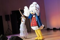 「女川町観光協会共催！寺嶋由芙生誕ライブ2024 ～ #女川ゆっふぃー祭り ～ 」の様子。