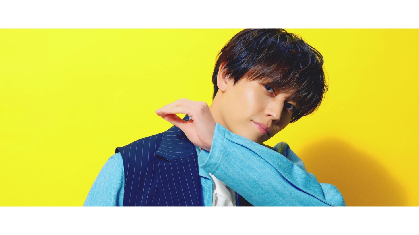 Da-iCE「イミテーション」コラボMVより。