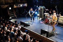 「ライブナタリー “eastern youth × CENT”」の様子。（撮影：MAYUMI）