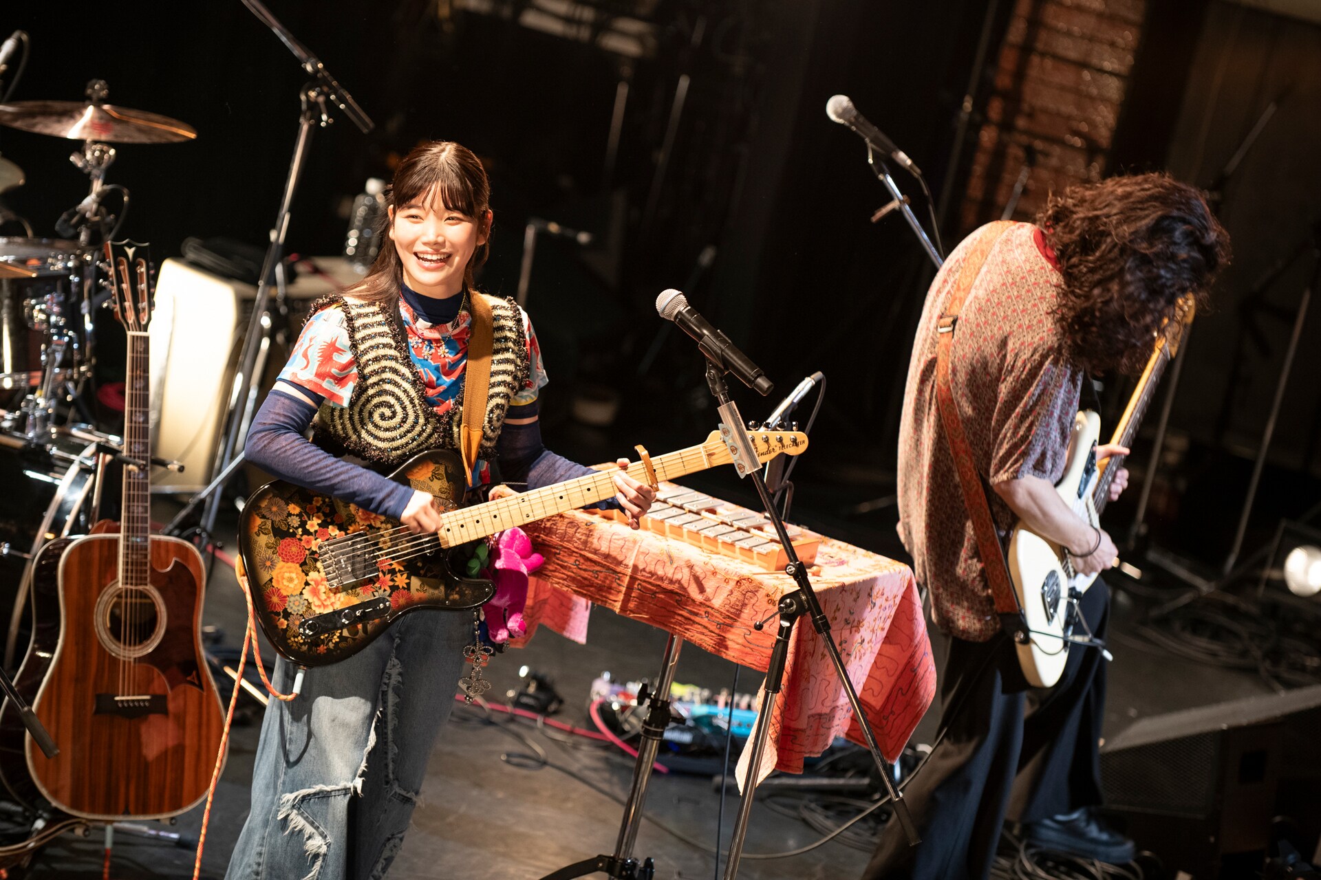 eastern youthとCENTがツーマン、夜の鶯谷に響いたBiSHの名曲（ライブ