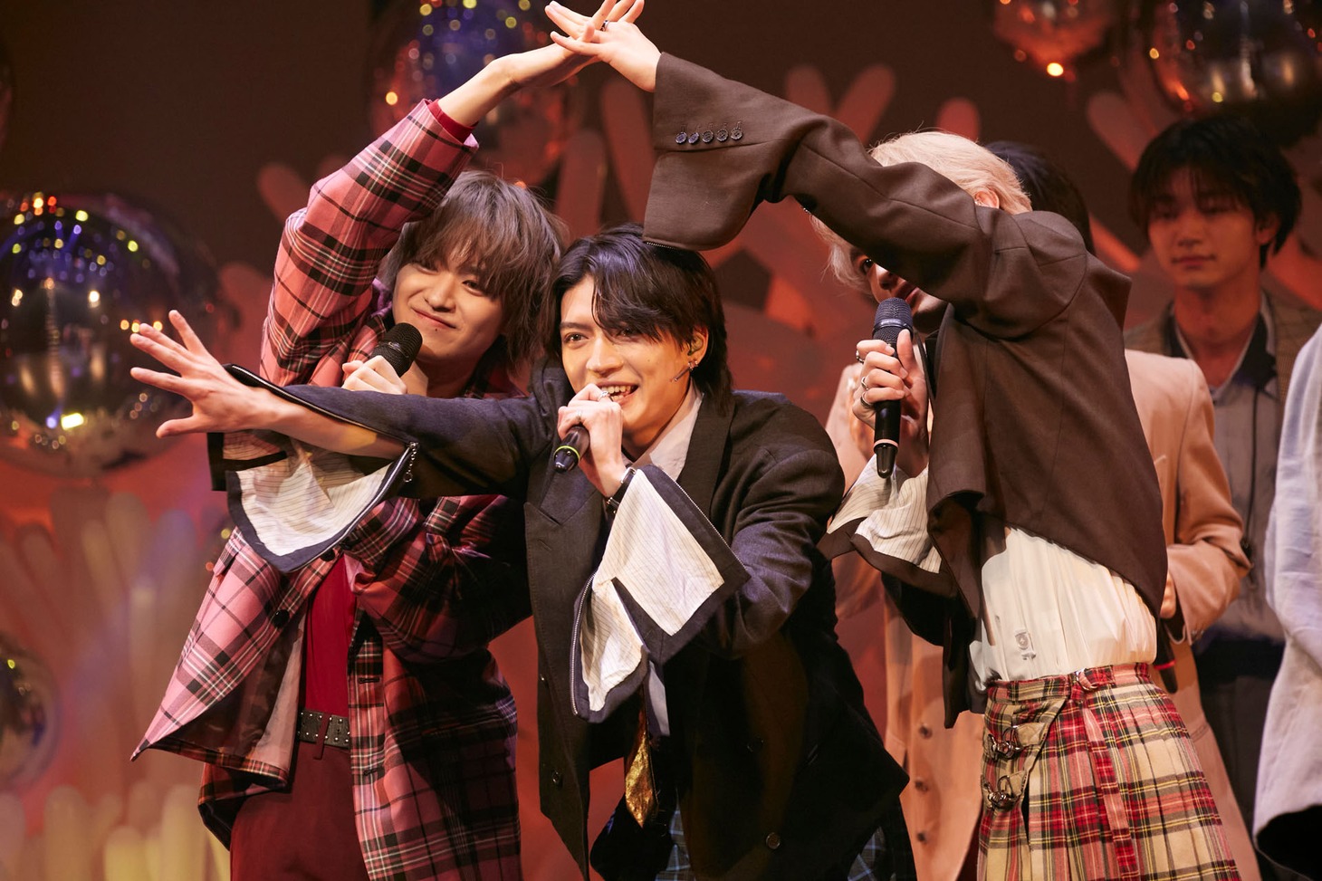 左から大倉空人、杢代和人、桜木雅哉。（撮影：高橋まりな）