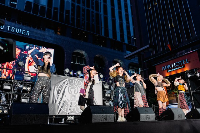 解散から10年後に復活ライブを行った初期BiS。