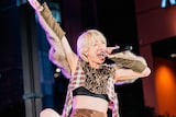 コショージメグミ