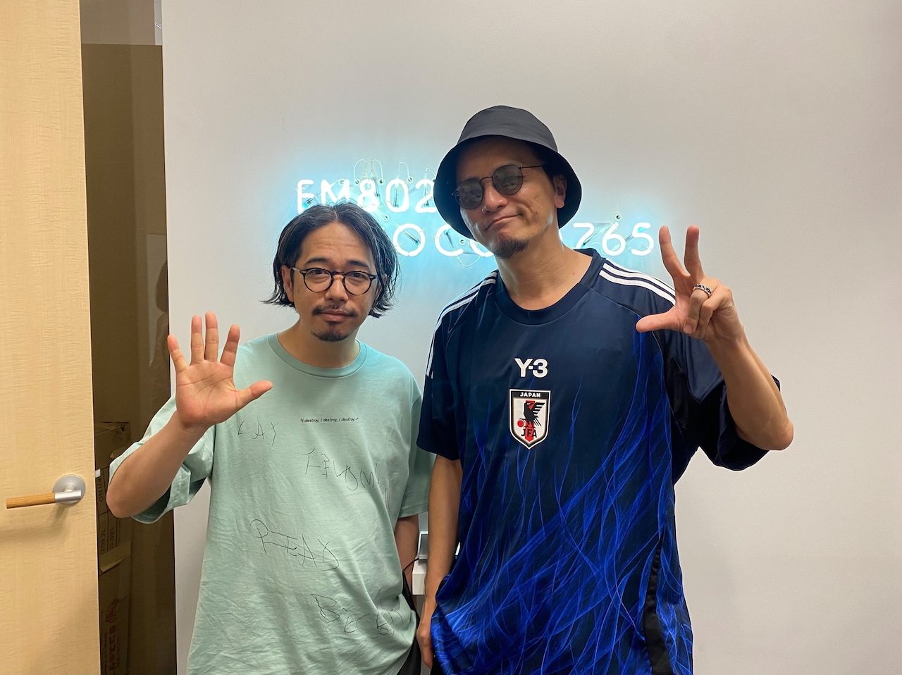 辰年生まれのGotchとKREVA、仲よく1時間おしゃべり