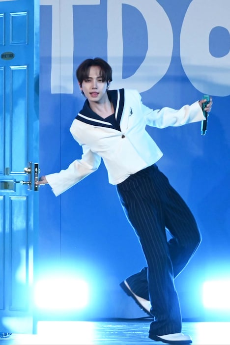 BOYNEXTDOORのショーケースイベントの様子。