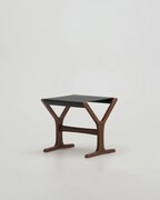 「YIスツール Limited Edition by Ichiro Yamaguchi」レザー
