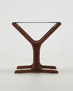 「YIスツール Limited Edition by Ichiro Yamaguchi」レザー
