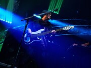 高野賢也（B, Cho）（撮影：酒井ダイスケ）