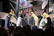 “元AKB48チーム”のメンバー。(c)TBS