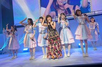 高嶺のなでしこと松本伊代。（撮影：林晋介）