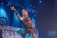 Kamus（撮影：NAITO / 渡辺綾）