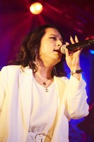 HIDEKiSM（撮影：NAITO / 渡辺綾）