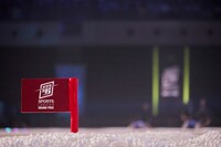 「最強スポーツ男子頂上決戦」より、ビーチフラッグス。