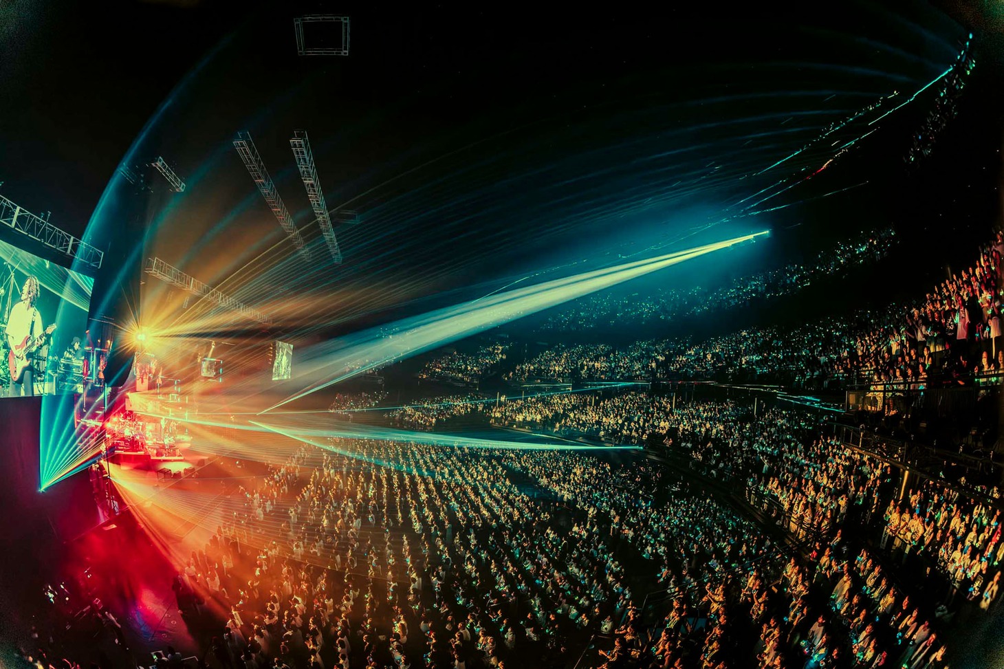 「DISH// HALL TOUR 2024『GARDEN』」の様子。（Photo by Ray Otabe）