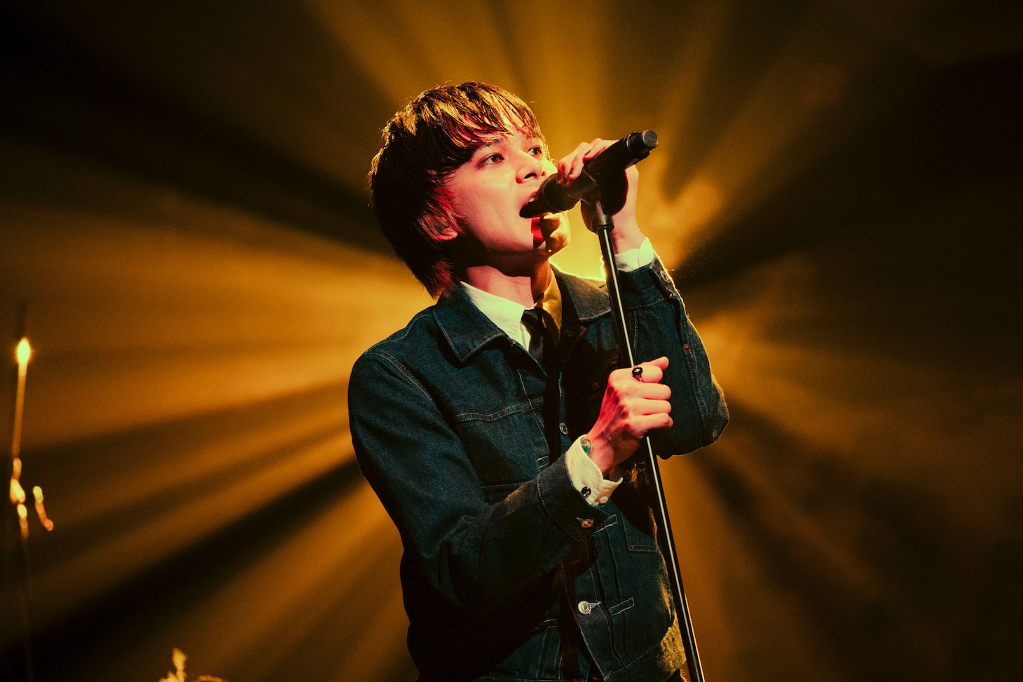 北村匠海（Vo, G）（Photo by Ray Otabe）