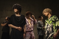 ラスベガス主催「MEGA VEGAS」にヤバT、RAS、レンジ、Ave Mujica、クリープ、ギャンパレ、Paleduskら