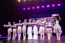 「Kep1er JAPAN CONCERT 2024 ＜Kep1going＞」の様子。（撮影：上山陽介 / 木村泰之）