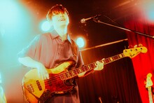 佐々木直人（B, Vo）（撮影：稲垣ルリコ）