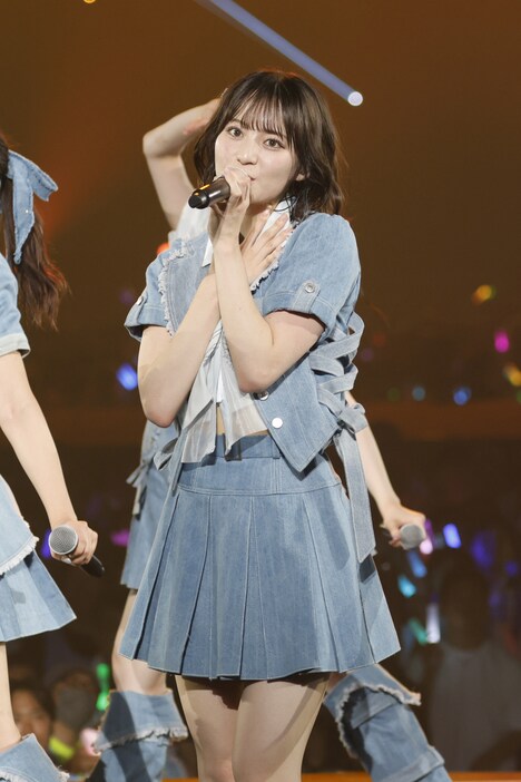 冨田菜々風 (c)YOANI / KING RECORDS