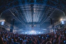 「FANTASTICS LIVE TOUR 2024 "INTERSTELLATIC FANTASTIC" -THE FINAL-」より。（撮影：ヨシモリユウ）