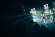 「TOMOO LIVE HOUSE TOUR 2024 "Puddles"」豊洲PIT公演の様子。（Photo by Kana Tarumi）