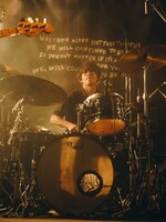 Tener Ken Robert（Dr / downt）（撮影：新家菜々子）