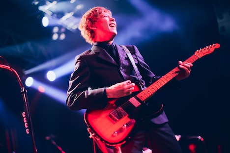 TAXMAN（G, Vo）（撮影：山川哲矢）