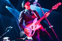 ROY（Vo, B）（撮影：山川哲矢）