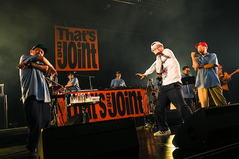 PUNPEEとスチャダラパーとSTUTS。（Photo by Teppei Kishida）