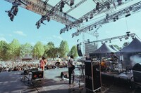 「DMZ Peace Train Music Festival 2024」出演時のJohnnivan。