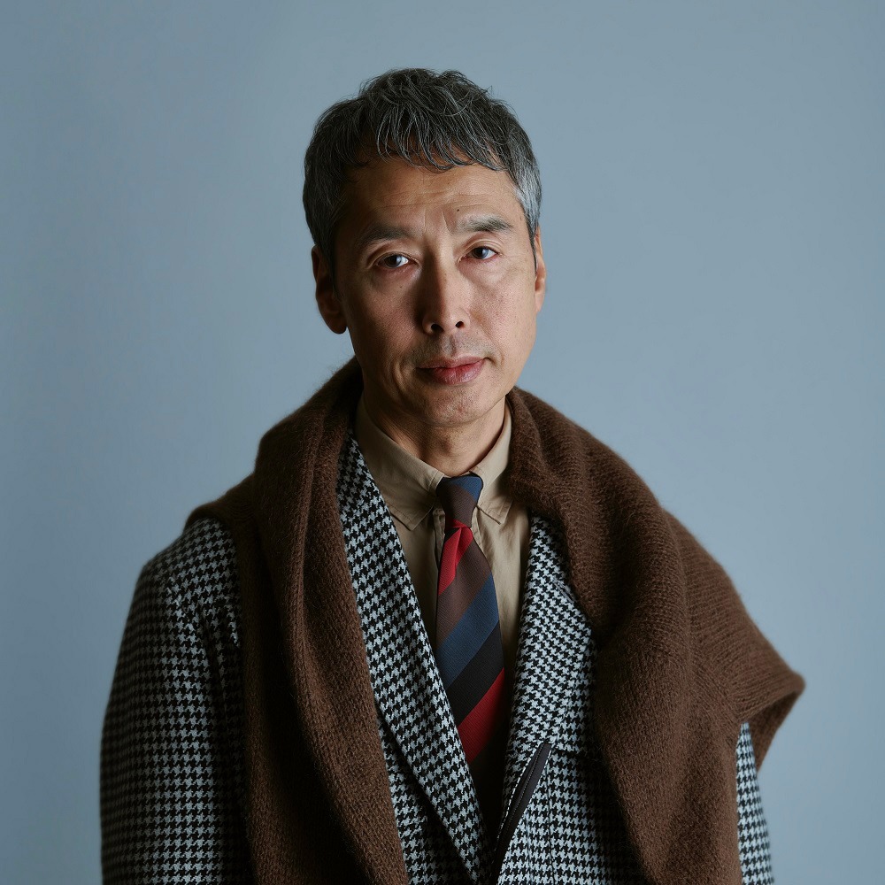 青野賢一