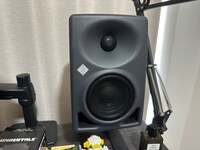 モニタースピーカー