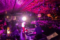 渋谷すばるのライブの様子。（撮影：西村彩子）