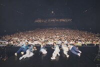 「Lucky Kilimanjaro presents.自由“10”に踊ろう TOUR」の様子。（撮影：石阪大輔）