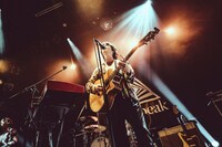 Rei（Vo, Key）（撮影：河島遼太郎）