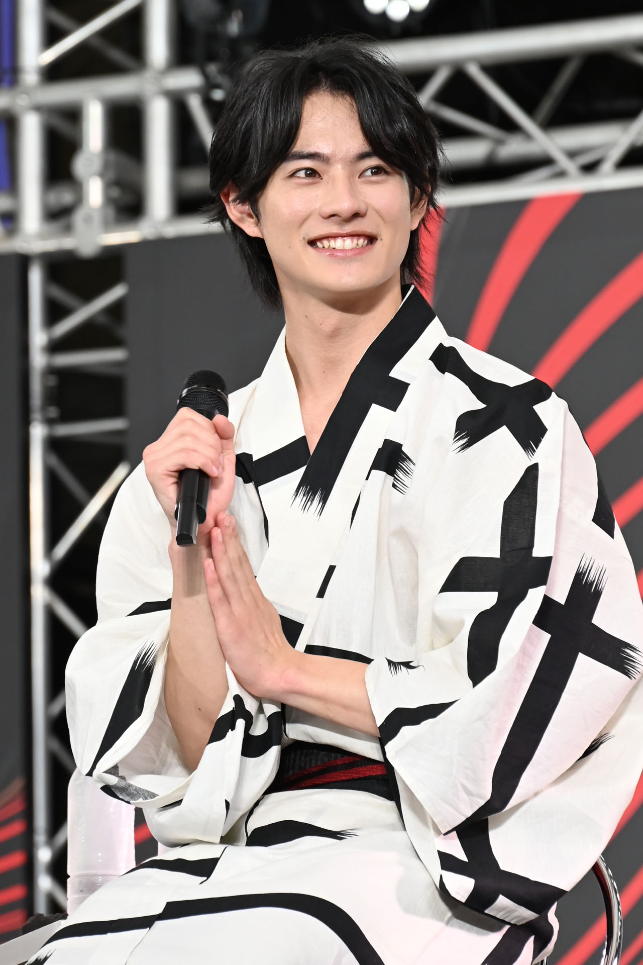 前田拳太郎