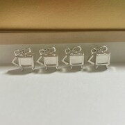 Less Than TVシルバーチャーム