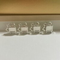 Less Than TVシルバーチャーム