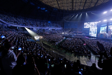 「2024 SVT 8TH FAN MEETING <SEVENTEEN in CARAT LAND>」の様子。(P)&(C) PLEDIS Entertainment