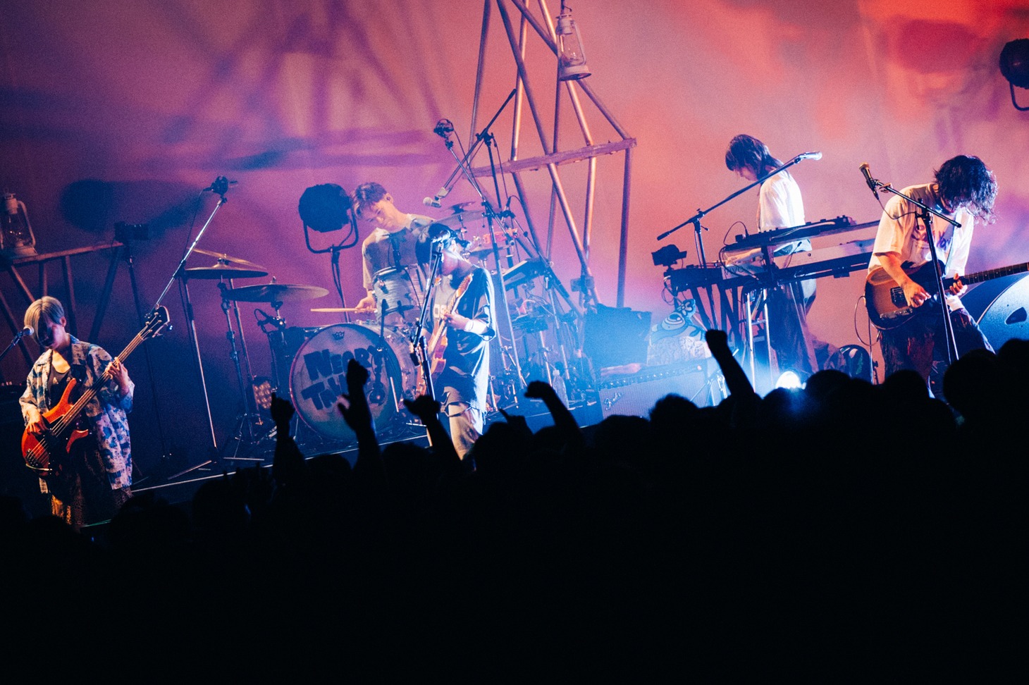 ネクライトーキー（Photo by Kana Tarumi）