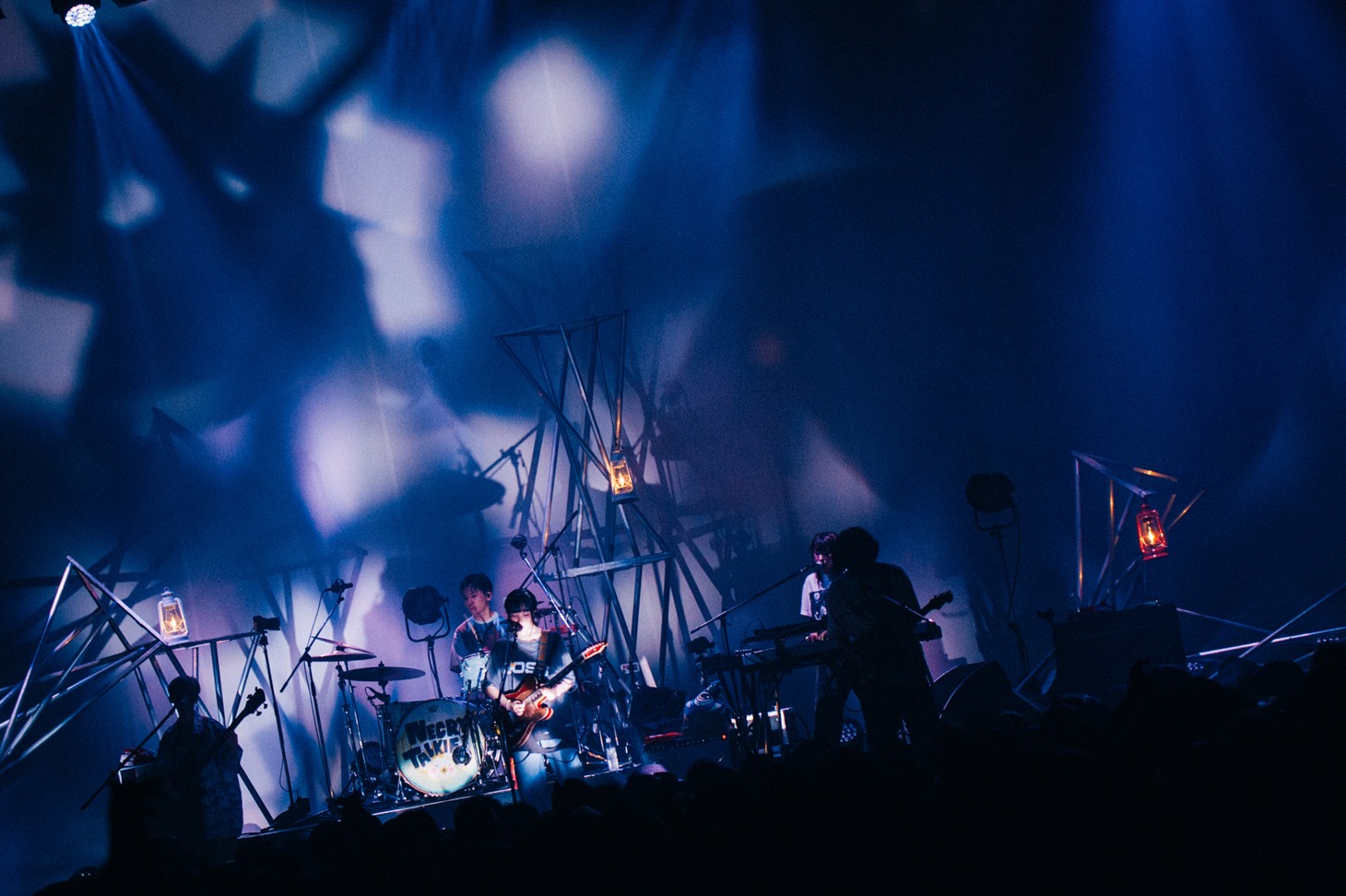 ネクライトーキー（Photo by Kana Tarumi）