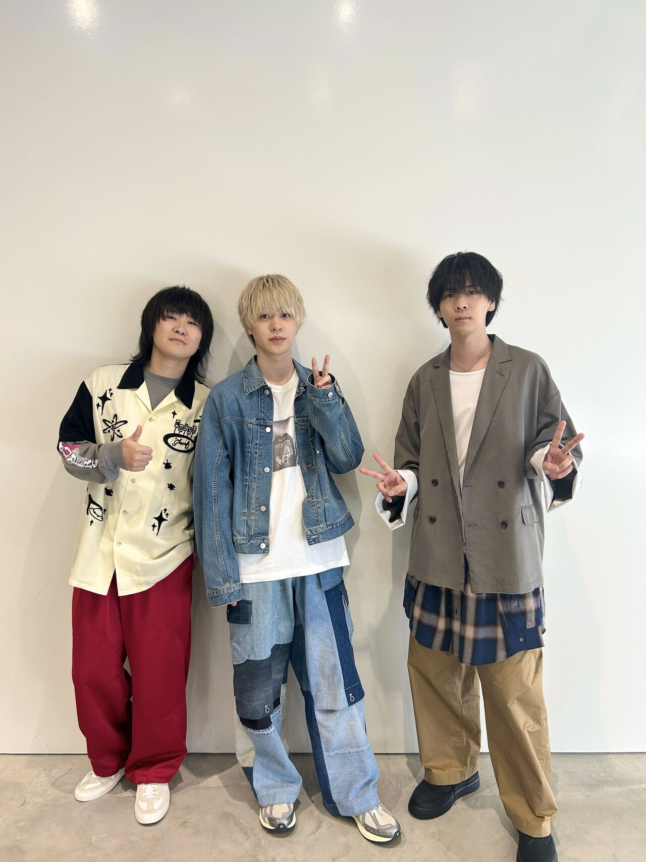 マルシィの手書き履歴書で素顔を深掘り、XYはYOSHIKIが認めた才能をスタジオ披露