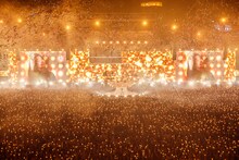 「Mrs. GREEN APPLE ゼンジン未到とヴェルトラウム～銘銘編～」神奈川・横浜スタジアム公演の様子。